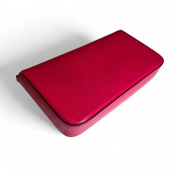 Louis Vuitton Limited Edition Felicie Pochette Red Epi Animal Print Bunny Bird - Picture 10 of 16